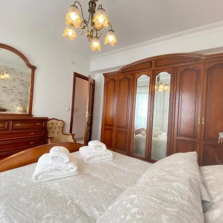 Meninas 98 Apartamento Ferrol